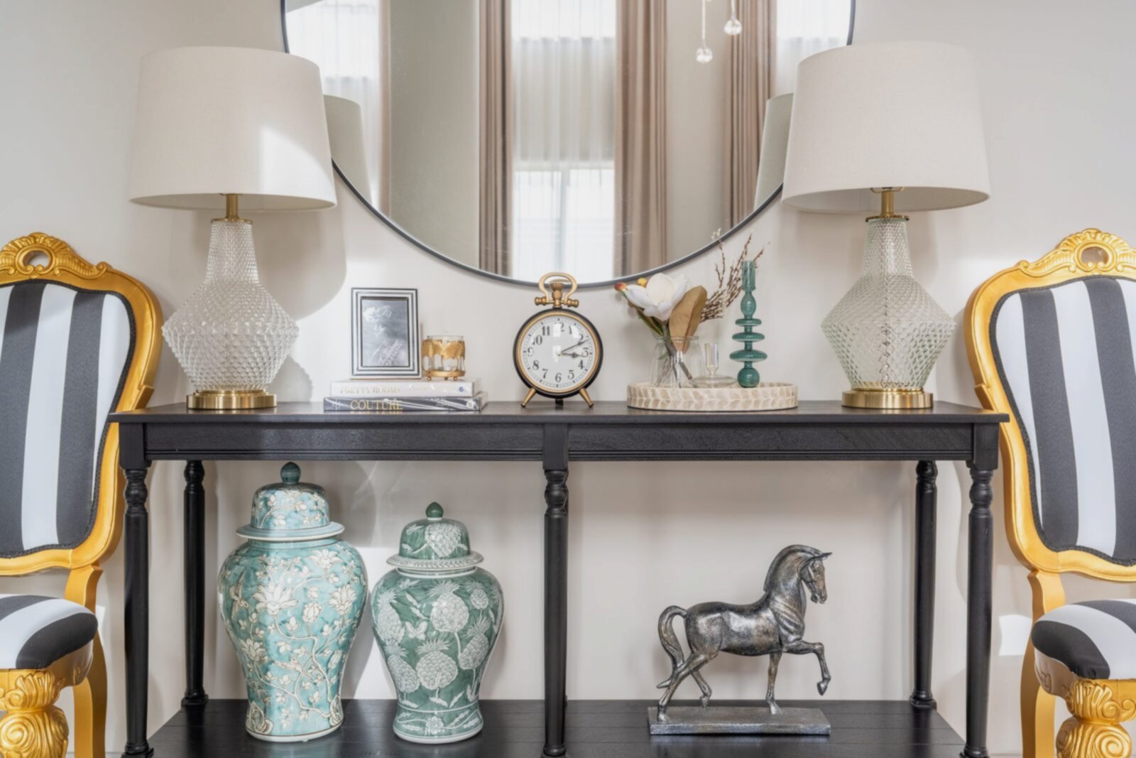 Timeless Gulfview Heights Entrance Designed and Decorated by Linlin Interiors